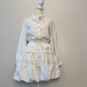 Elegant White Long Sleeve Dress